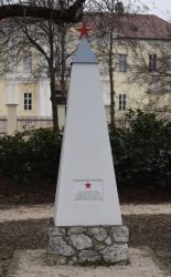 Schloß; Liechtenstein; Kriegerdenkmal; Russen