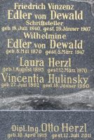 von Dewald; Hulinsky; Herzl