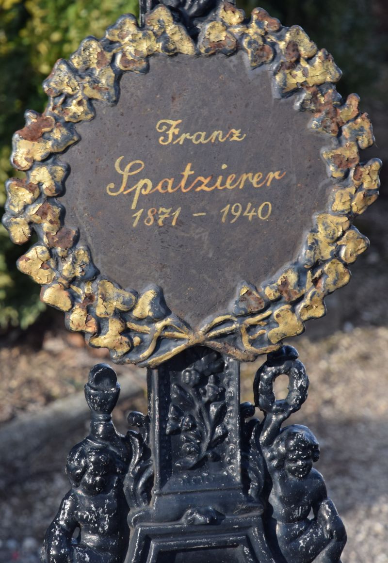 Spatzierer