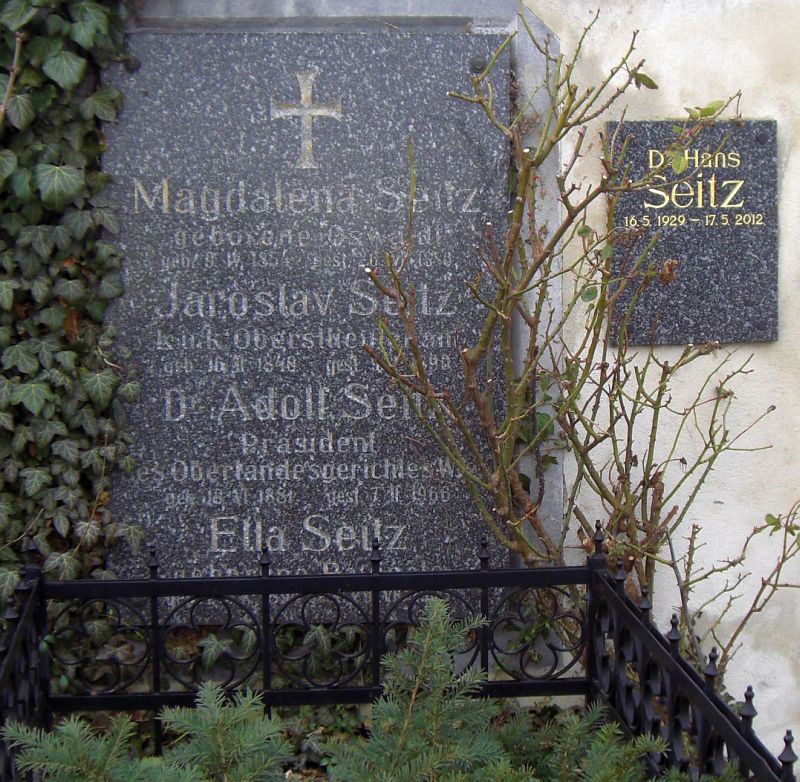 Seitz geb. Oswaldt; Seitz