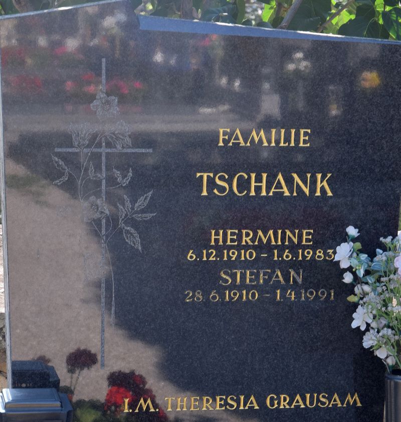 Tschank; Grausam
