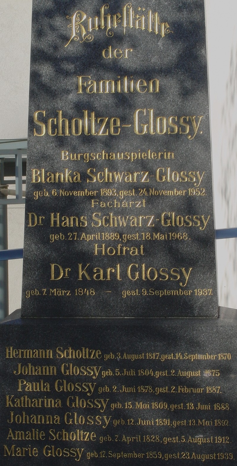 Scholtze; Glossy (Ehrengrab); Schwarz-Glossy