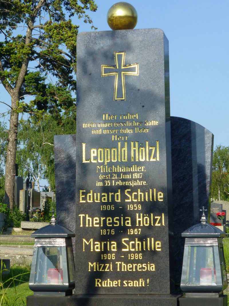 Hölzl; Schille