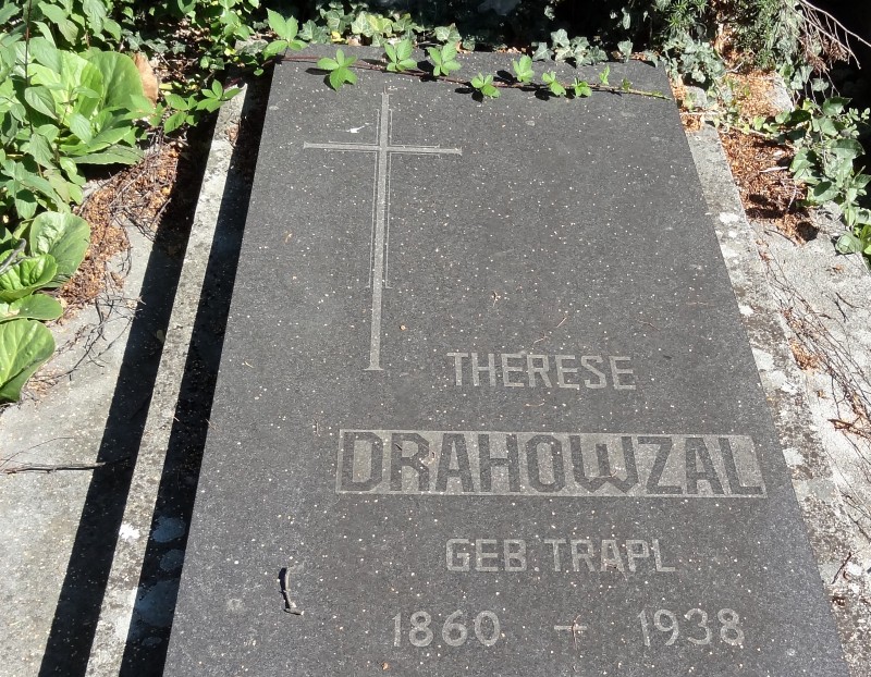 Drahowzal geb. Trapl