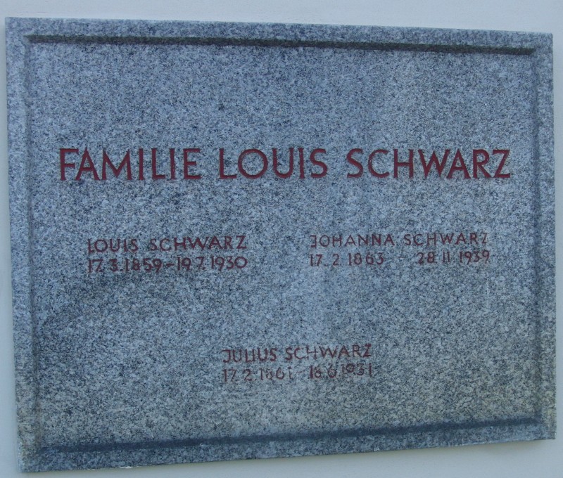 Schwarz