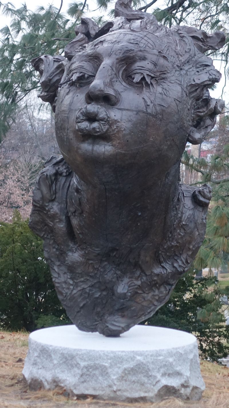 Langlais; Marin; Cabeza de Mujer (2005)