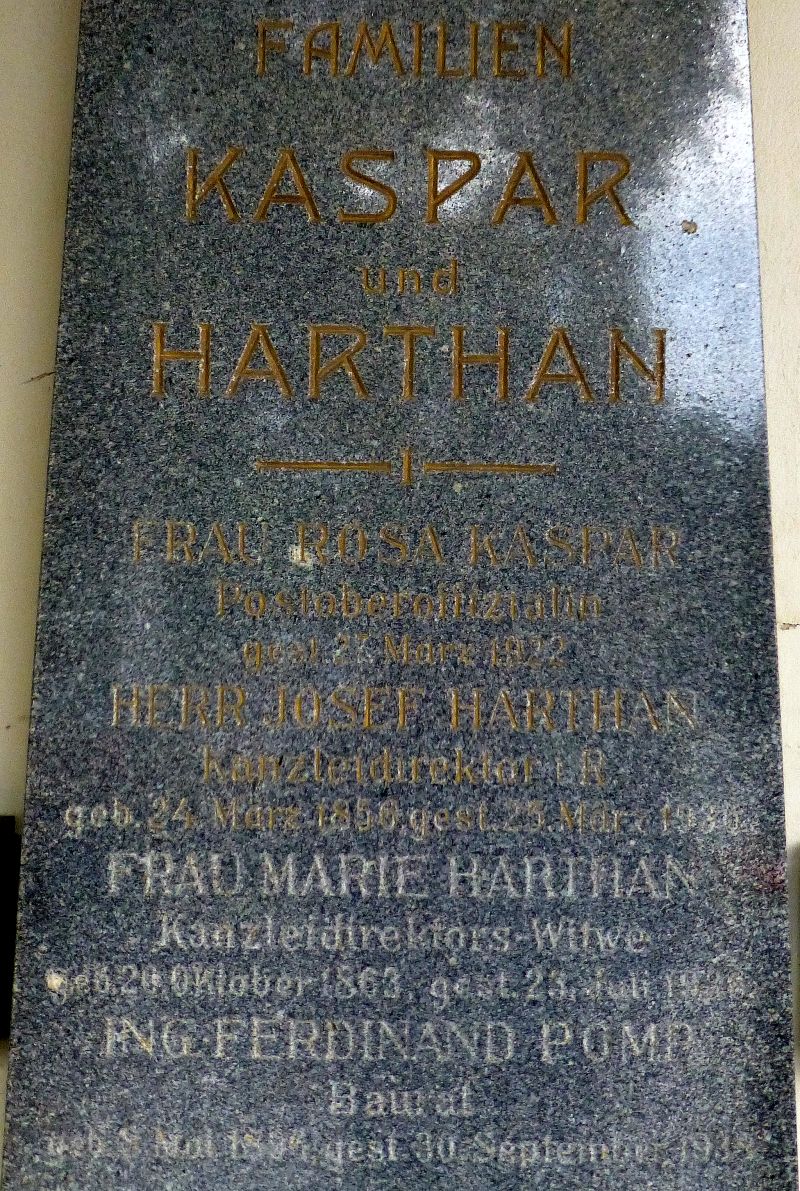 Kaspar; Harthan; Pomp