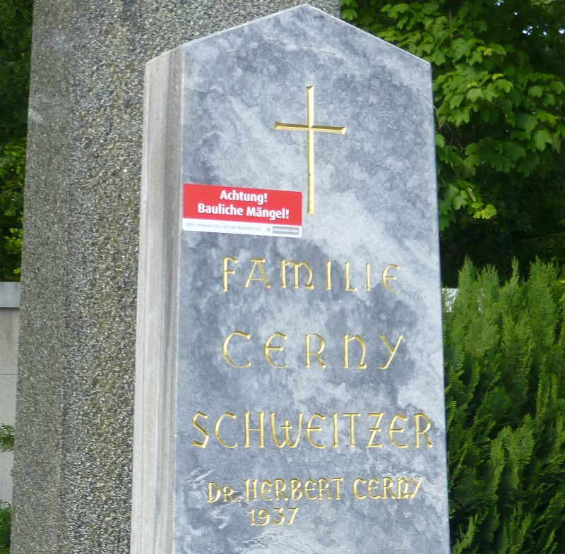 Cerny; Schweitzer