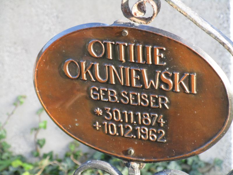 Okuniewsky geb. Seiser
