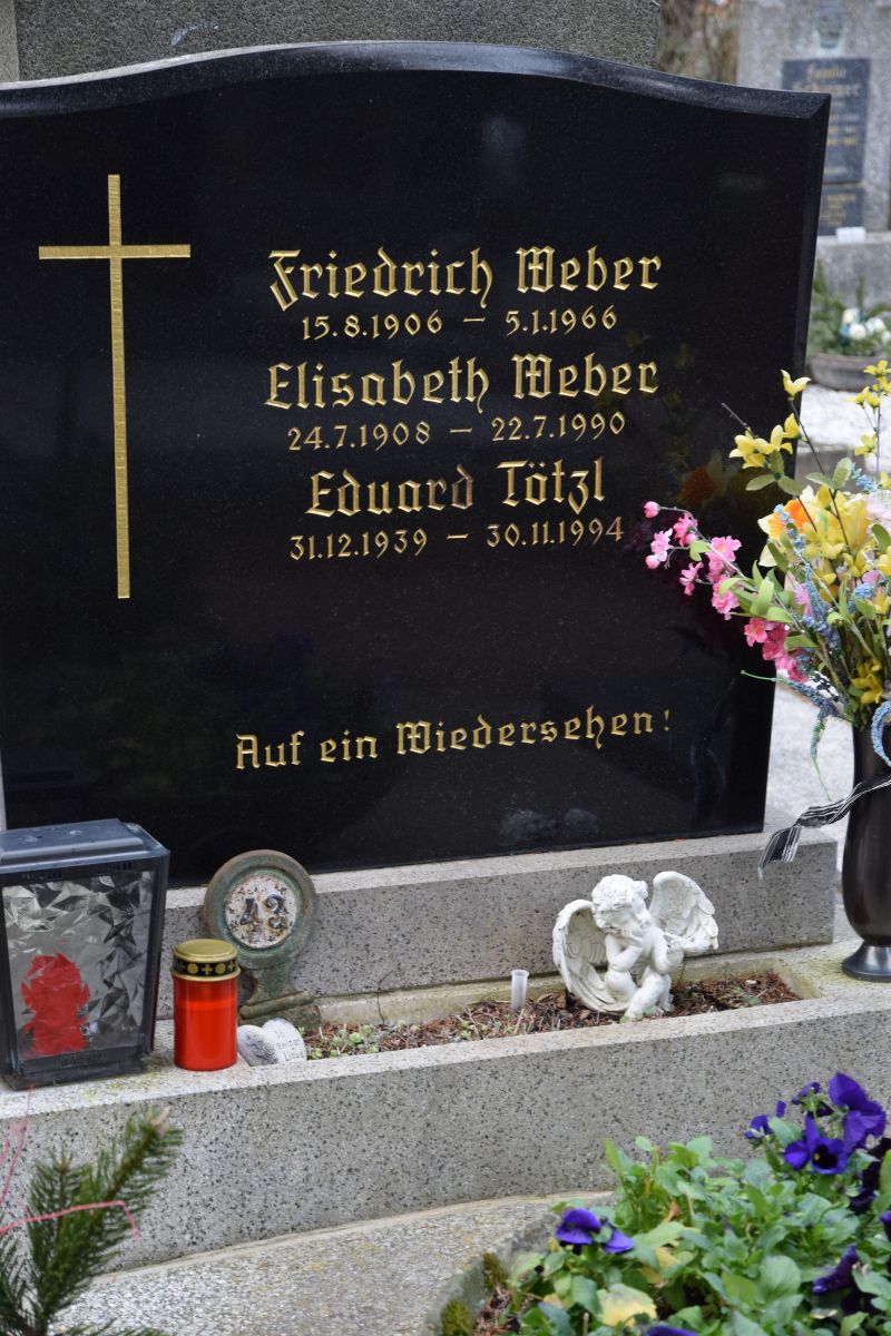 Weber; Tötzl
