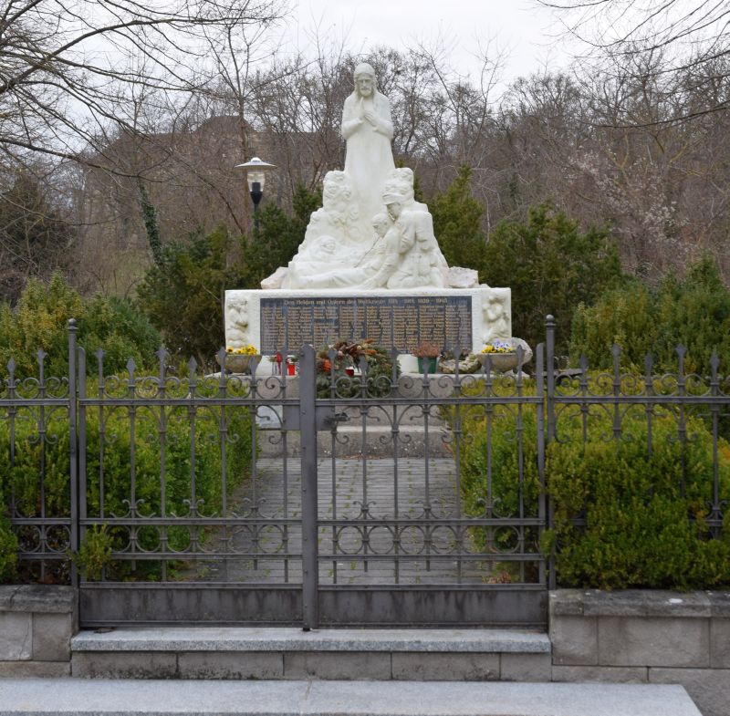 Kriegerdenkmal