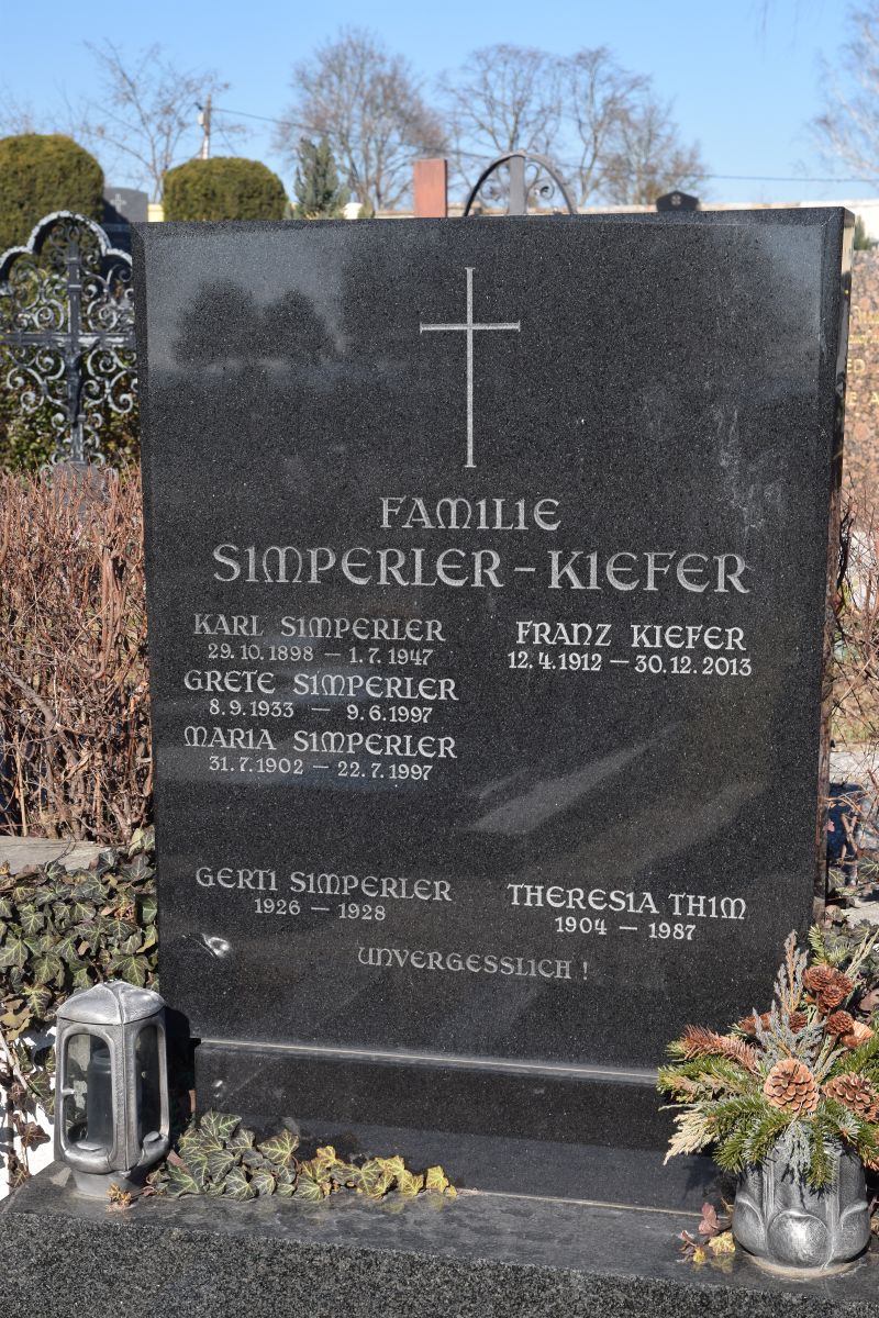 Simperler; Kiefer; Thim