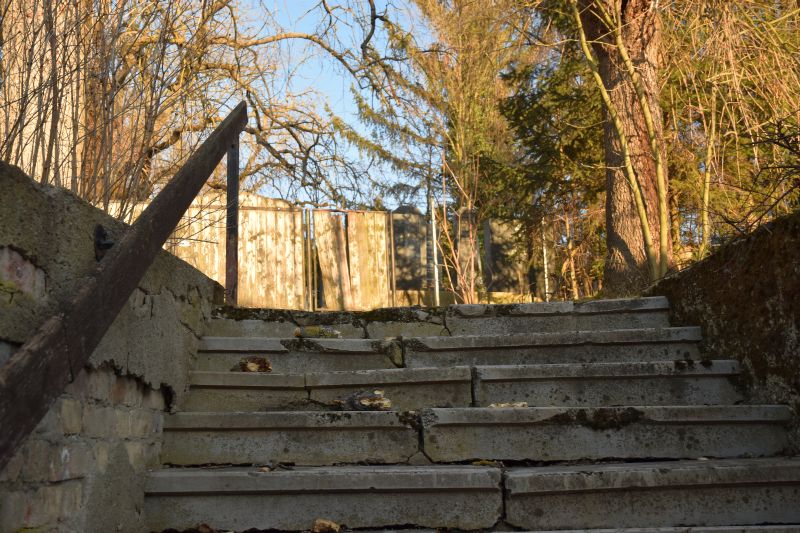 Friedhof; Treppe