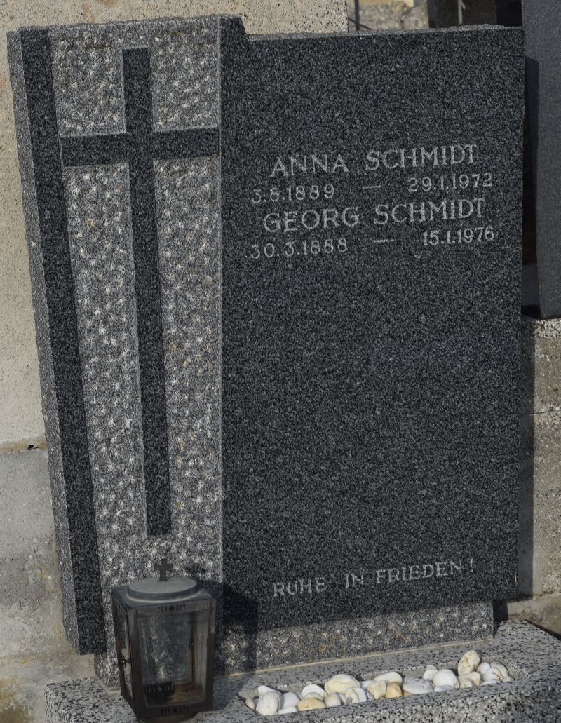 Schmidt