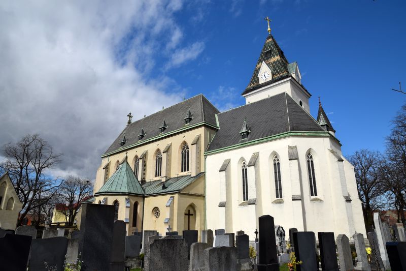 Kirche; Friedhof