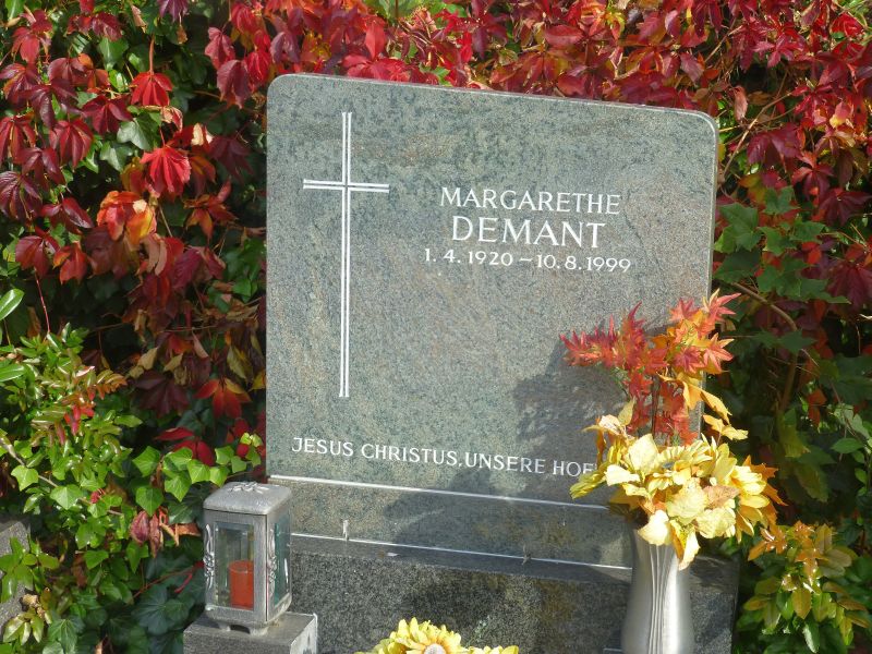 Demant