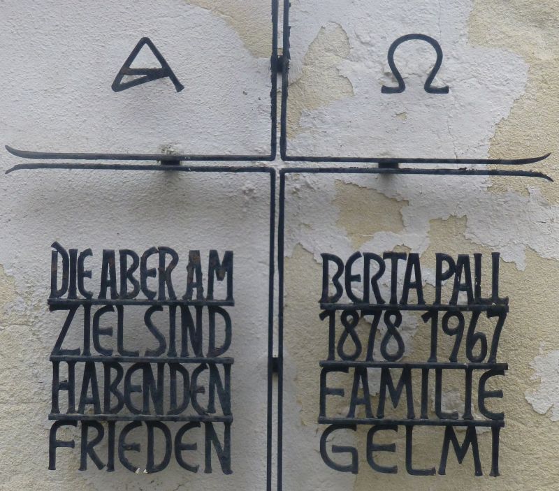 Pall; Gelmi
