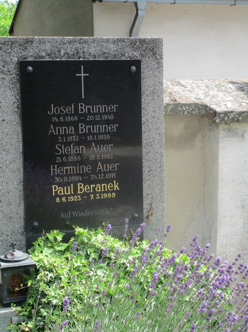 Brunner; Auer; Beranek