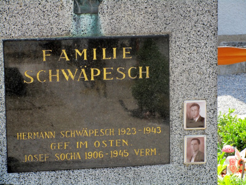 Schwäpesch; Socha