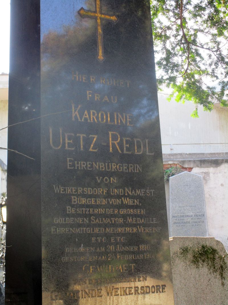 Uetz; Redl