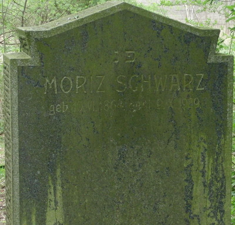 Schwarz