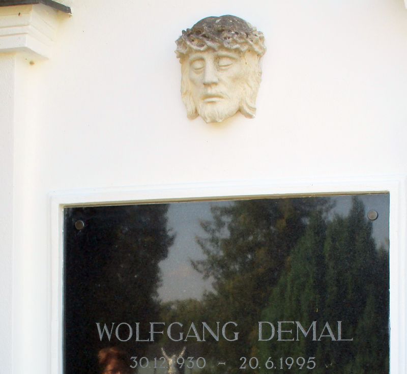Demal