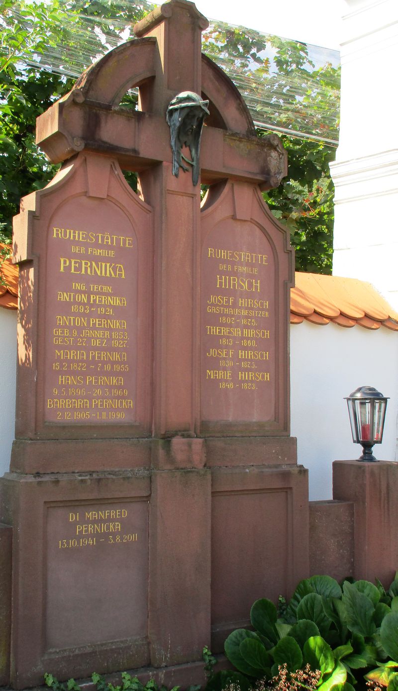 Pernicka; Hirsch