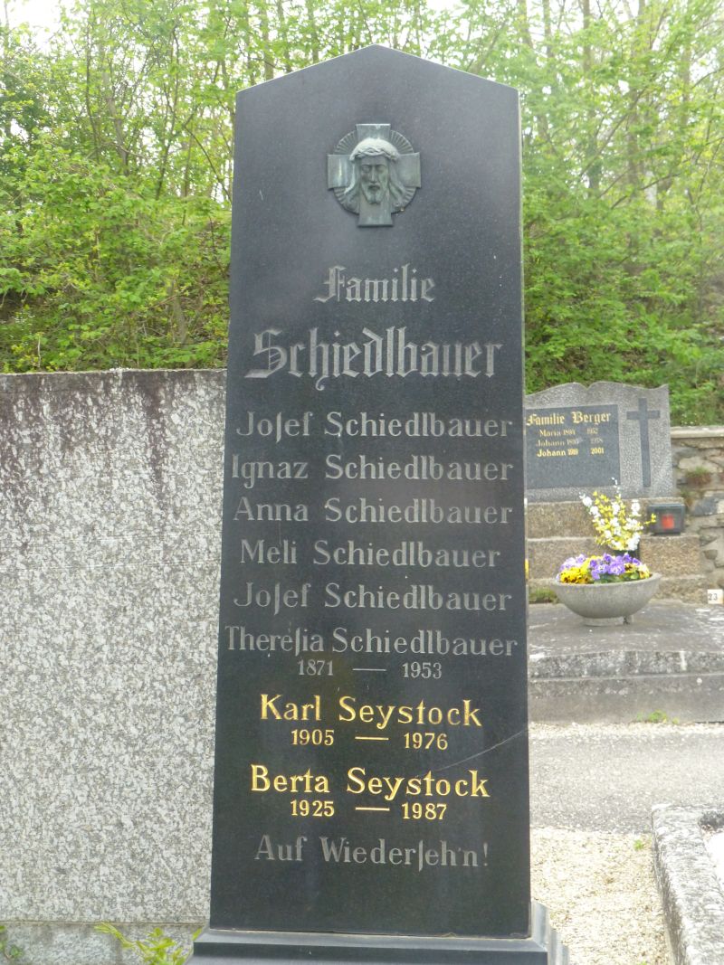 Schiedlbauer; Seystock