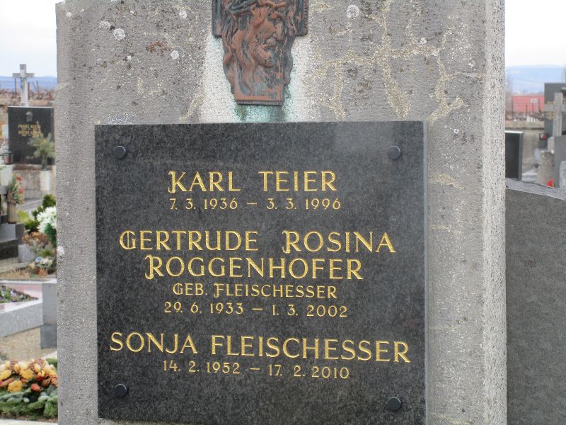 Fleischesser; Roggenhofer geb. Fleischesser; Teier