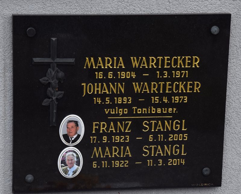 Wartecker; Stangl