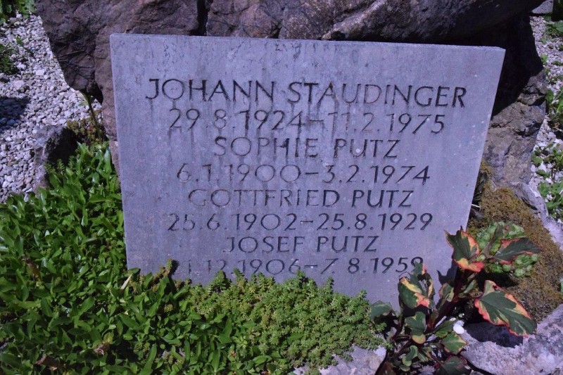 Staudinger; Putz
