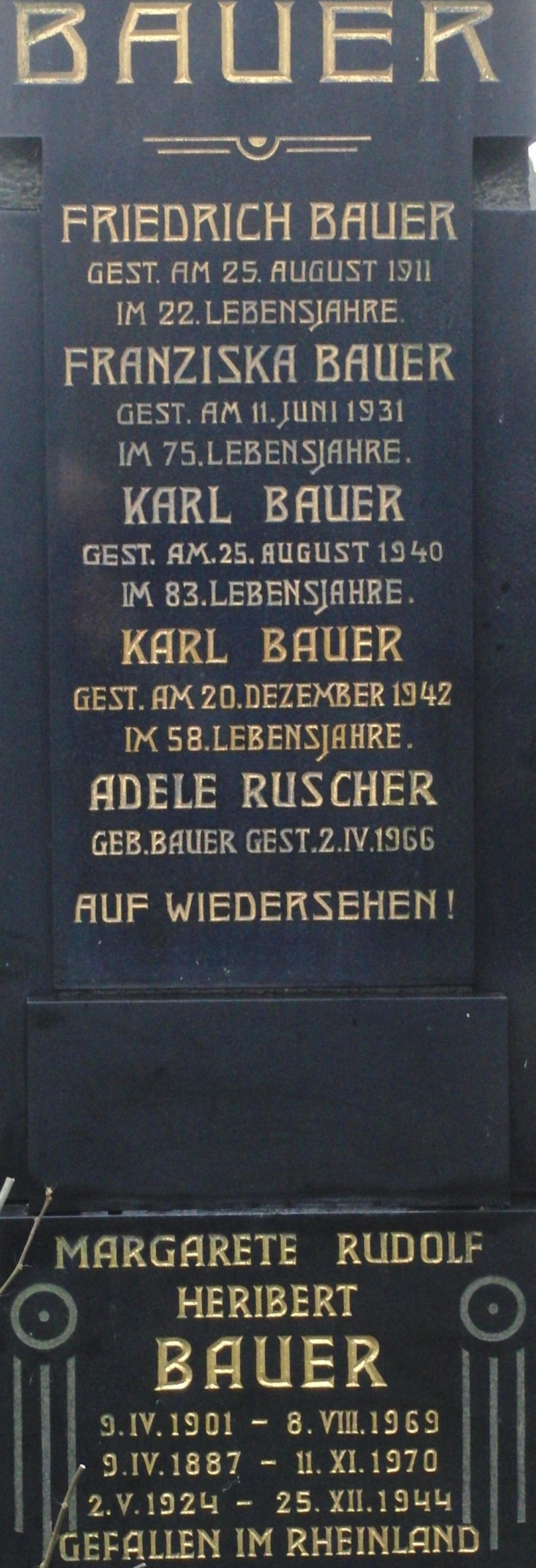 Bauer; Ruscher