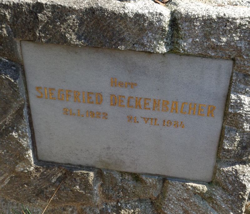 Deckenbacher