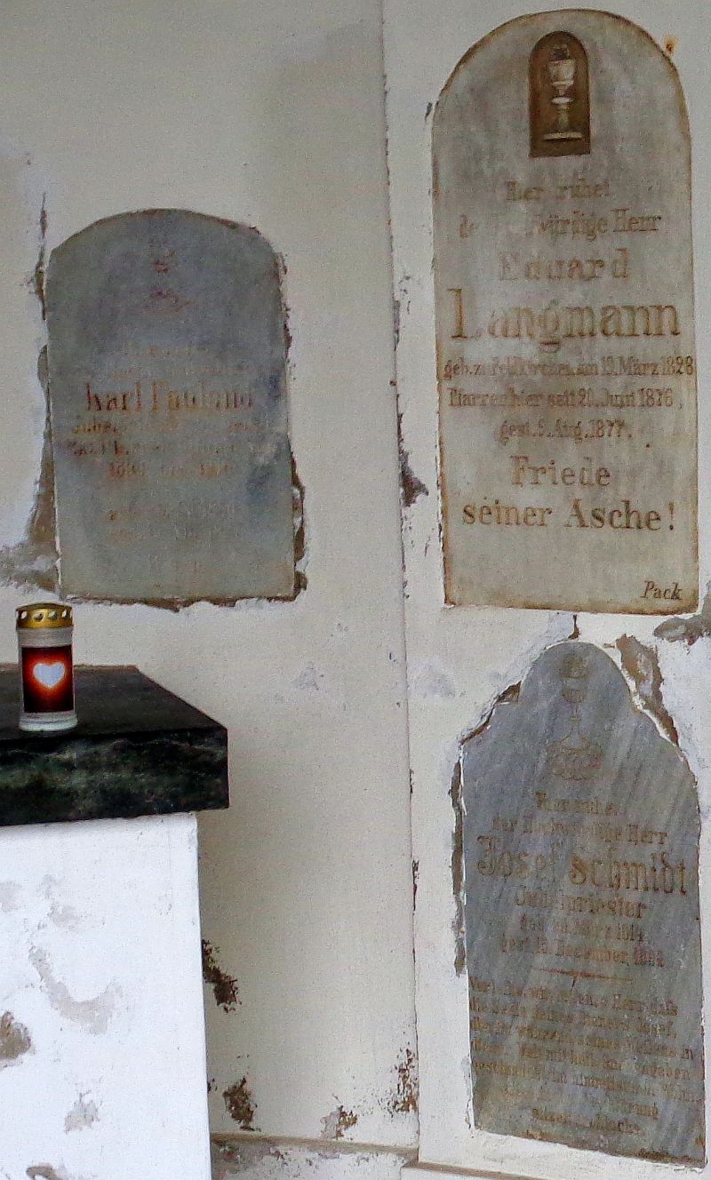 Priestergruft: Dengg; Deumlich; Goldstein; Kraxner; Langmann; Müller; Pertoczi; Schmidt; Taucher; Wallner (4)