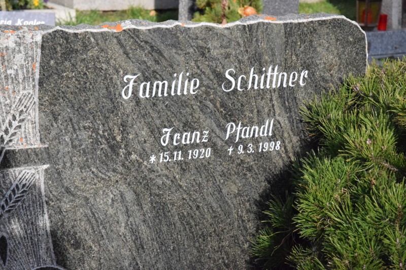 Pfandl; Schittner