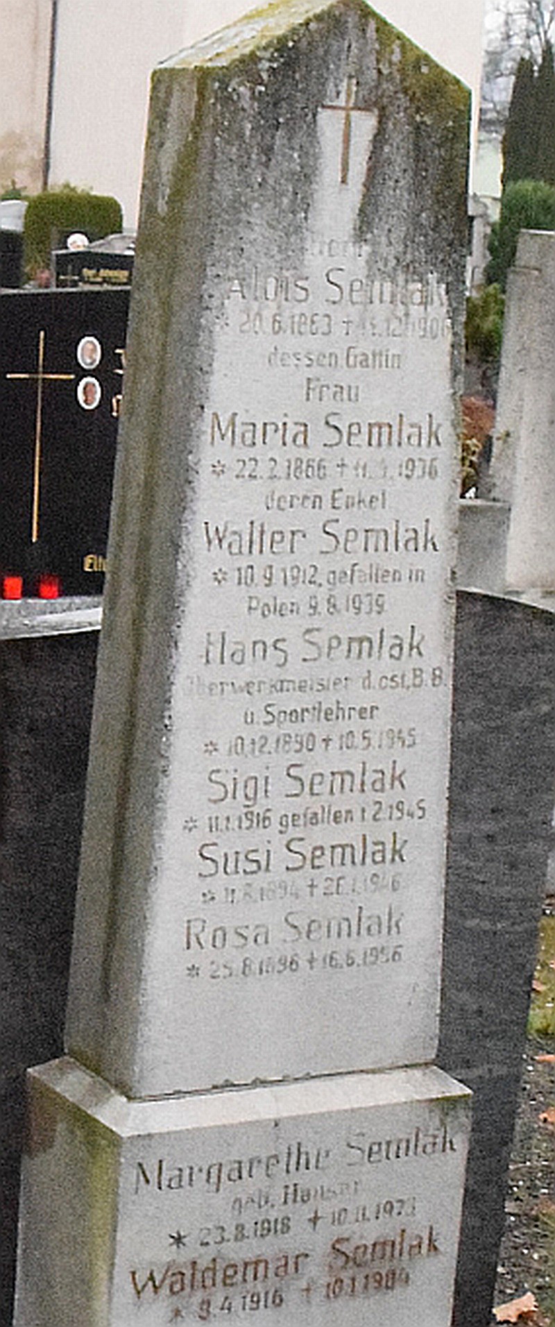 Semlak; Hauser