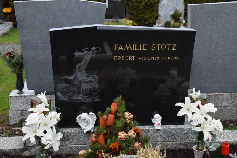 Stotz