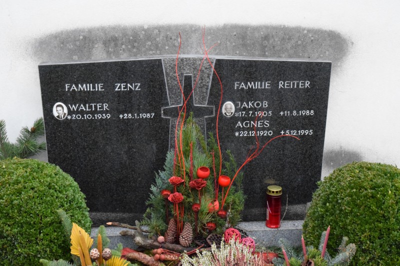 Zenz; Reiter