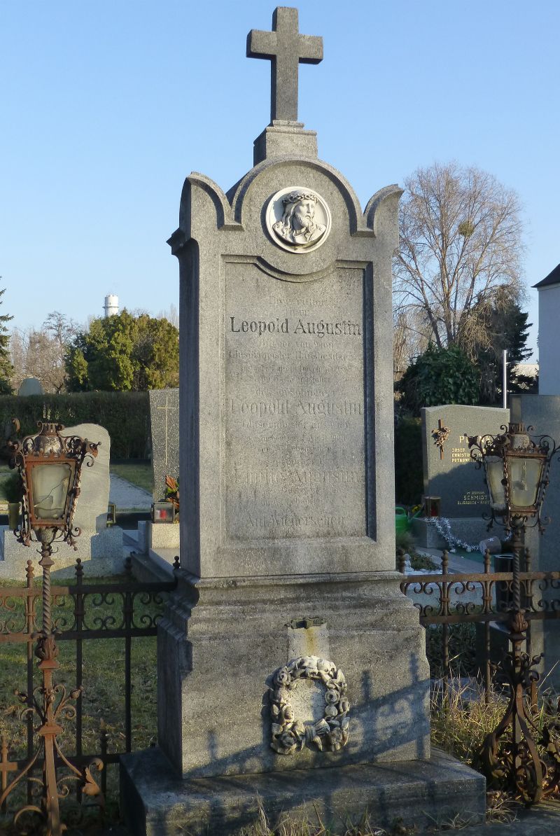 Augustin