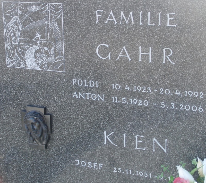 Gahr; Kien