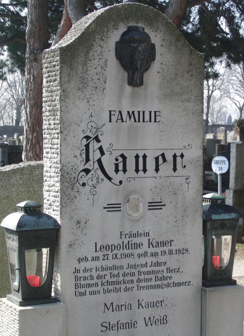 Kauer; Weiß