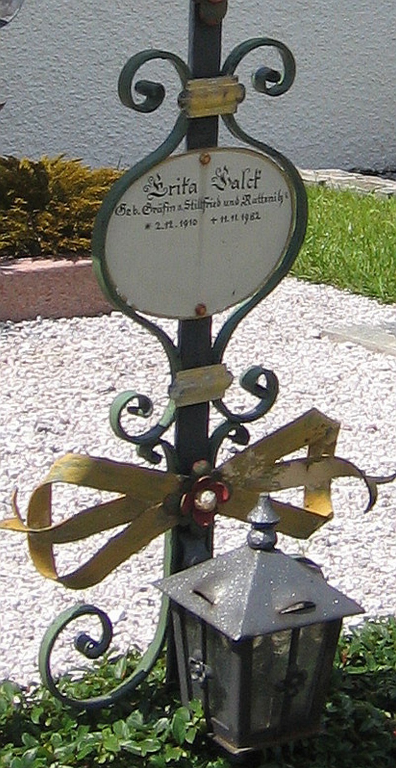 Halek geb. von Stillfried und Rattenitz