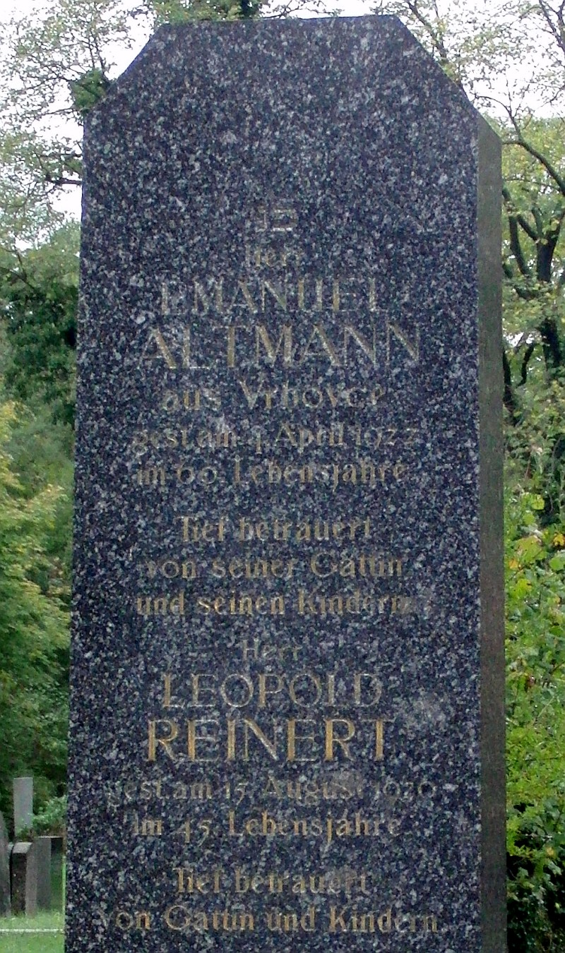 Altmann; Reinert