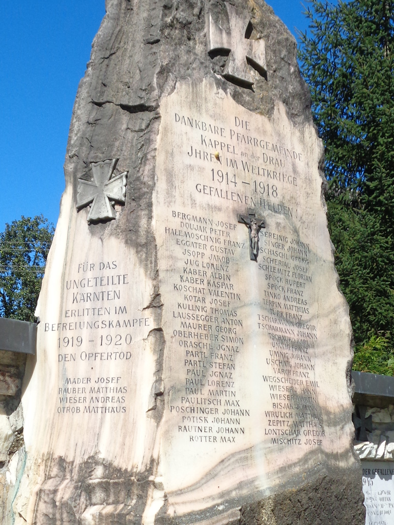 Kriegerdenkmal (3 von 4)