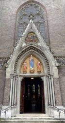 1070Lazaristenkirche_Kirche_Eingang.jpg