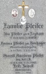 Pfeifer geb. Leykam; Pfeifer geb. Hörhager; Pfeifer; Seipelt