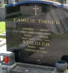 Tirner; Stiegler