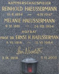Haeusserrmann; Nicoletti
