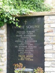 Schumy; Schneider; Spitzy