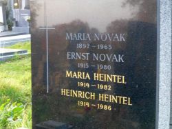 Heintl; Novak